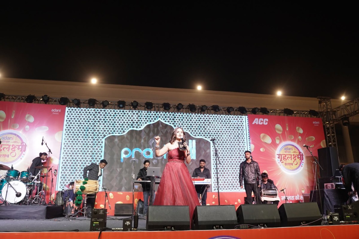 adani-cement-gruh-laxmi-annual-dealer-conference - 4