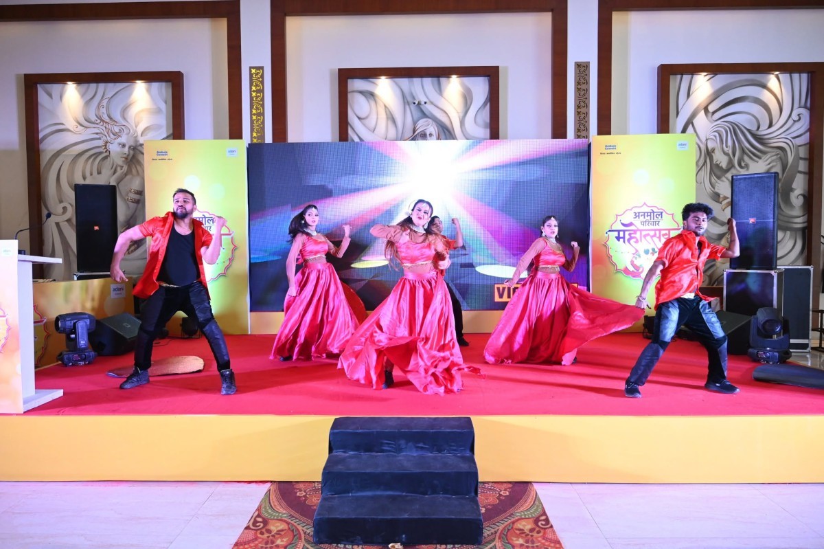 adani-cement-anmol-parivar-mahotsav-dealers-meet - 16