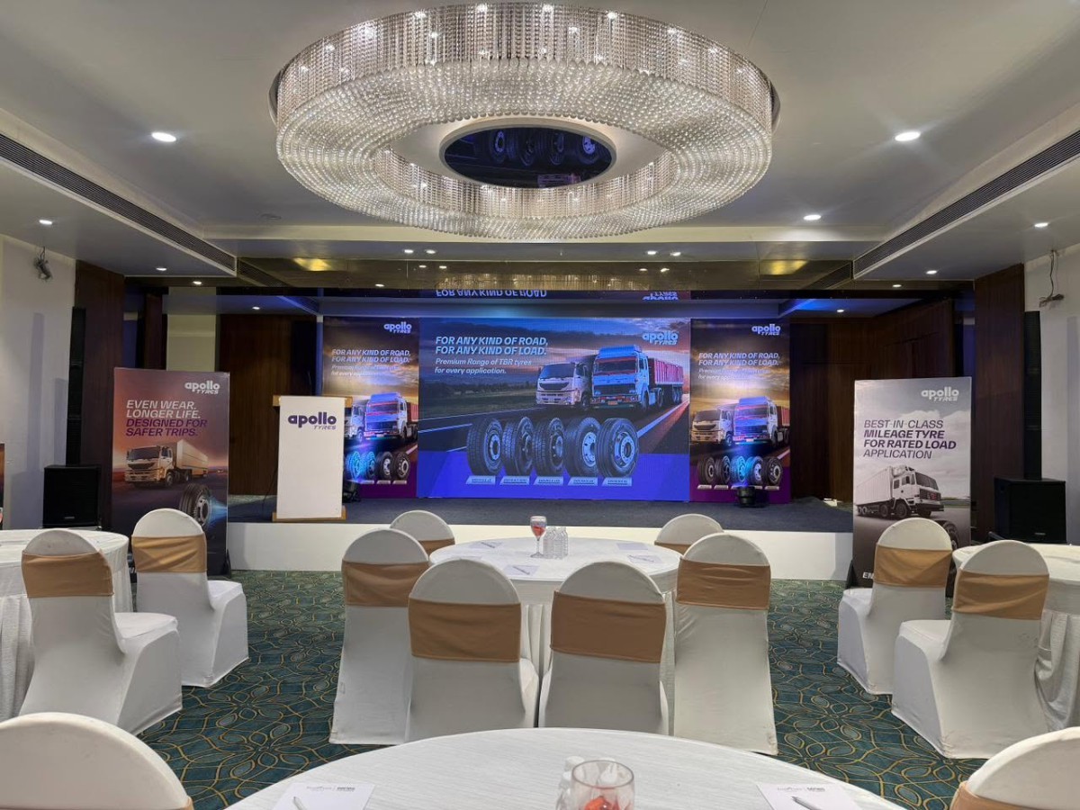 apollo-tyres-truck-bus-radial-tbr-dealers-meet-premium-range- - 1