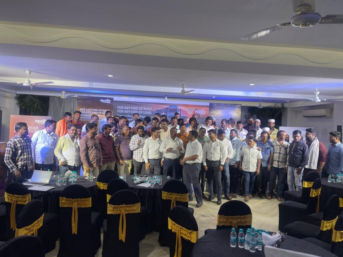 apollo-tyres-truck-bus-radial-tbr-dealers-meet-premium-range- - 12